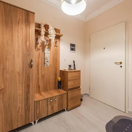 Helia's Cozy Qerret Apartamento