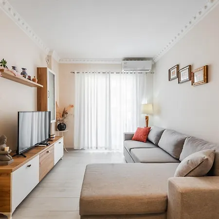 Apartmán Helia's Cozy Qerret *